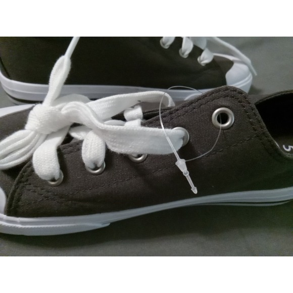 WONDER NATION BOYS size 5 DARK GRAY MEMORY FOAM LACE UP SHOES LOW TOP NWOT - Picture 11 of 16